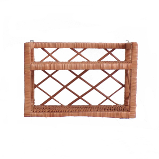 Proutěná polička na zeď